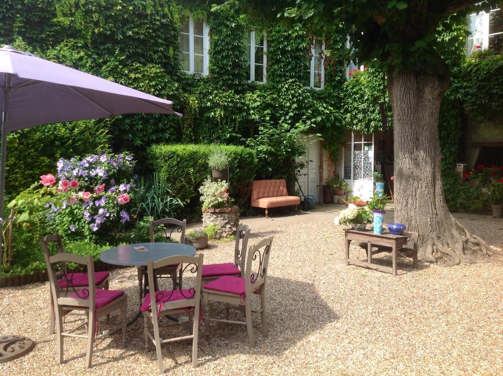 Chambres D'Hotes La Villa Alienor Les Andelys Zewnętrze zdjęcie