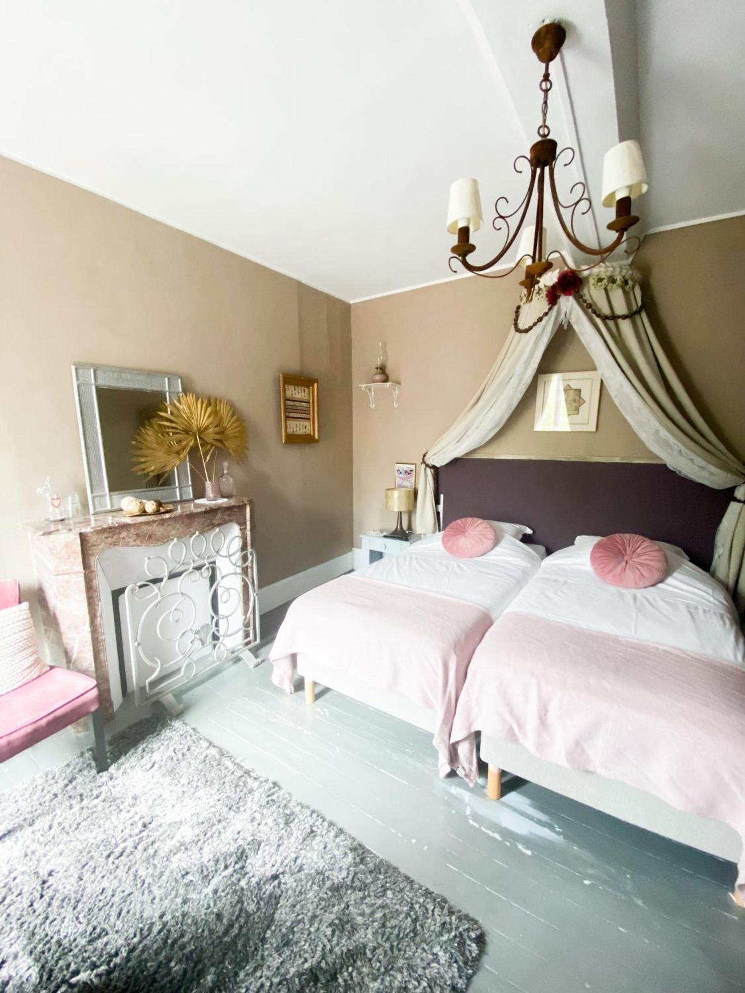 Chambres D'Hotes La Villa Alienor Les Andelys Zewnętrze zdjęcie