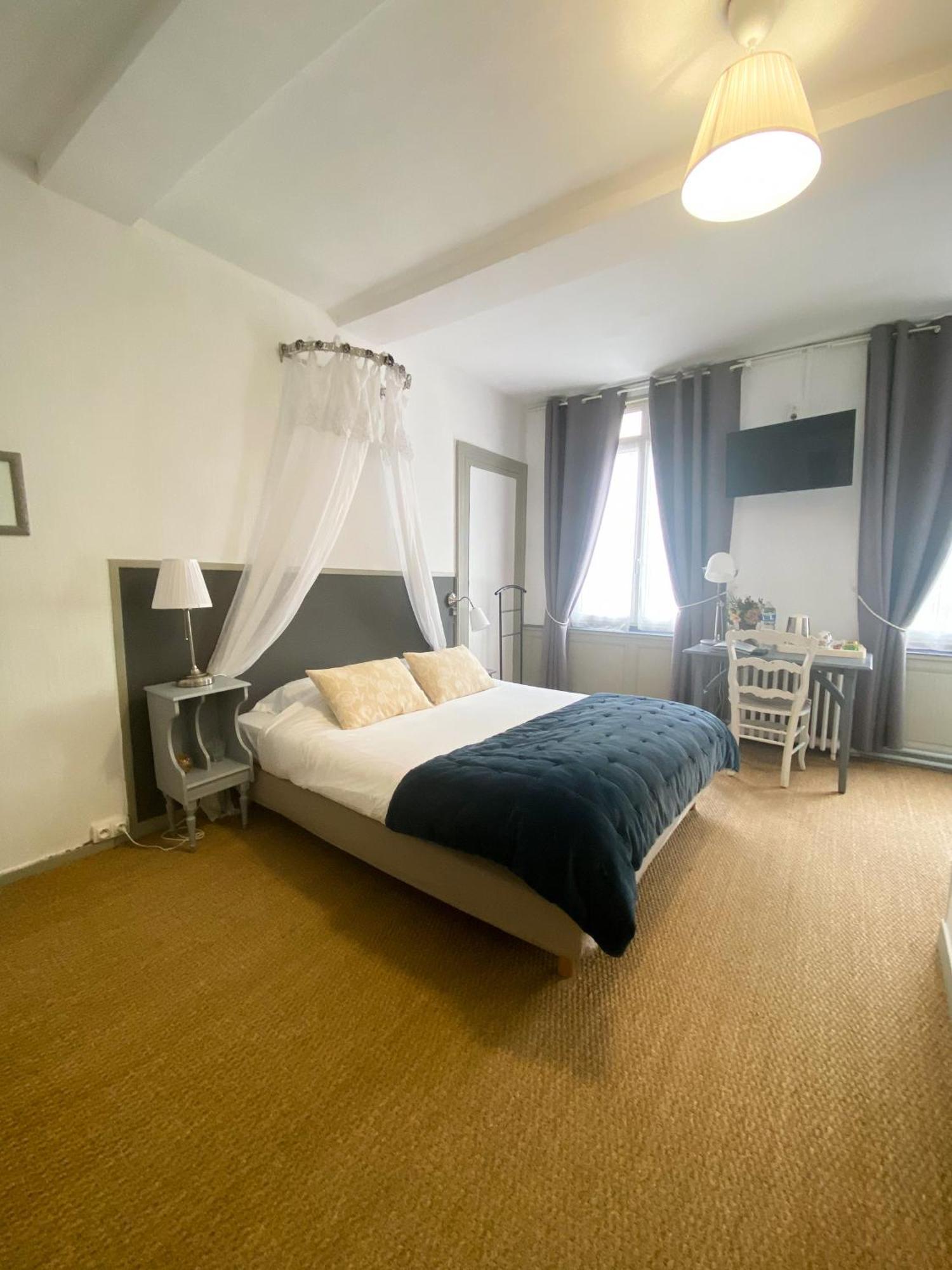 Chambres D'Hotes La Villa Alienor Les Andelys Zewnętrze zdjęcie