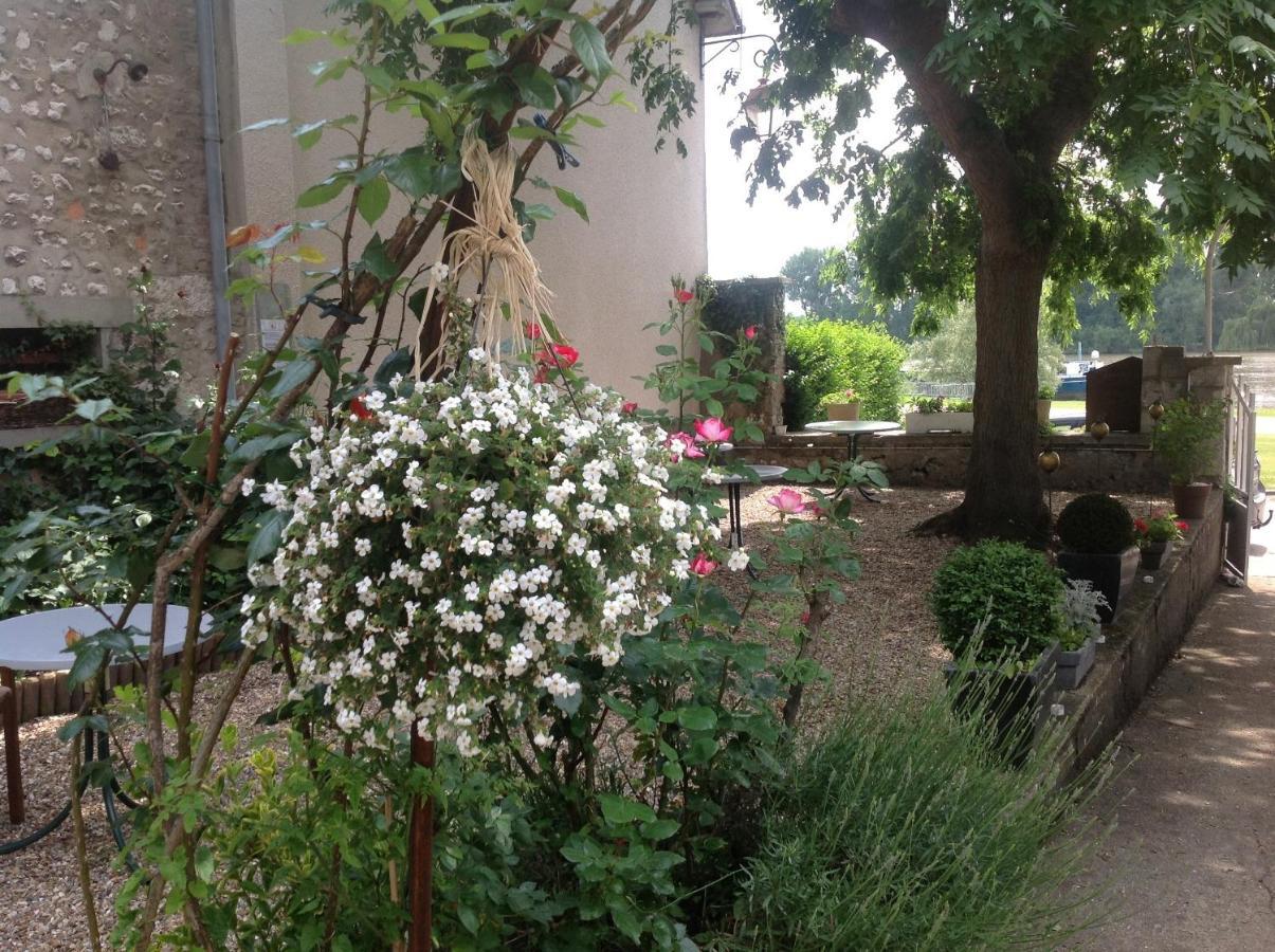 Chambres D'Hotes La Villa Alienor Les Andelys Zewnętrze zdjęcie